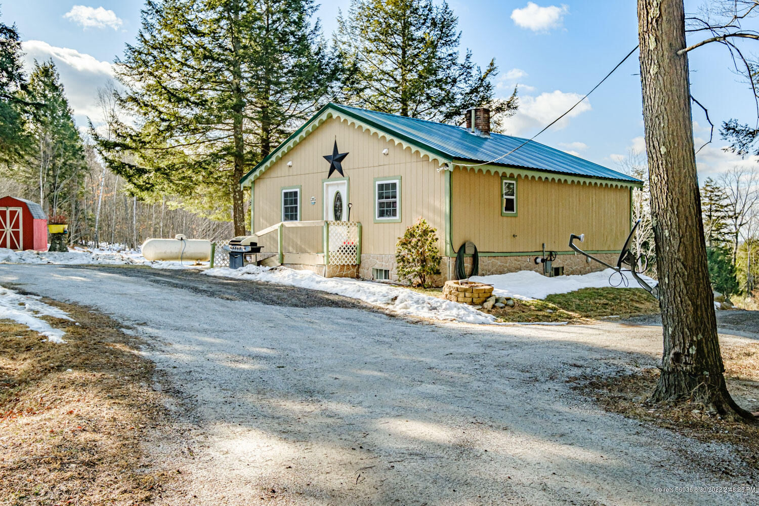 Property Photo:  499 Atlantic Highway  ME 04572 