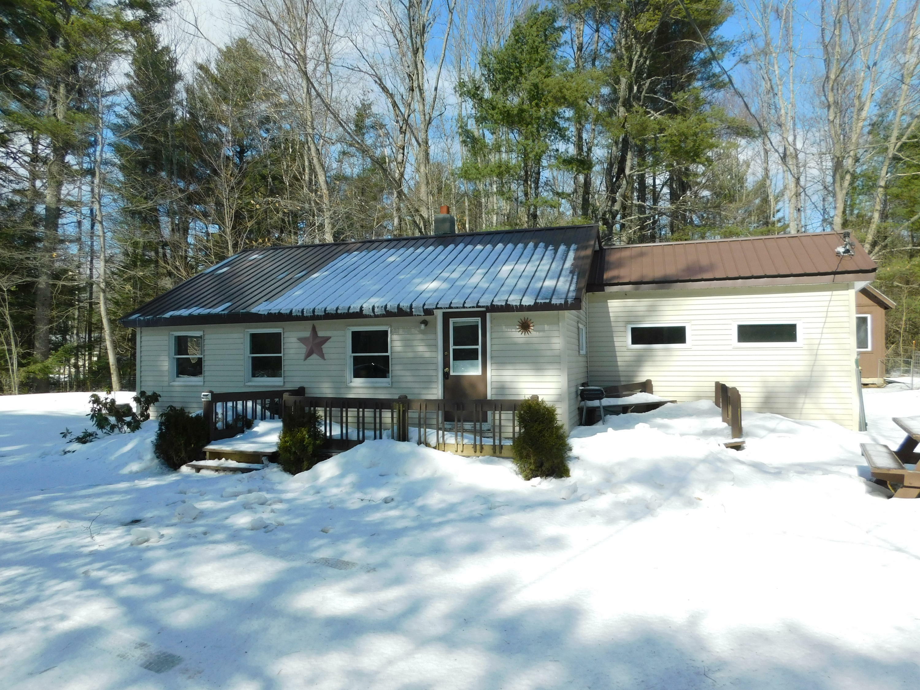 Property Photo:  262 Greenfield Road  ME 04418 