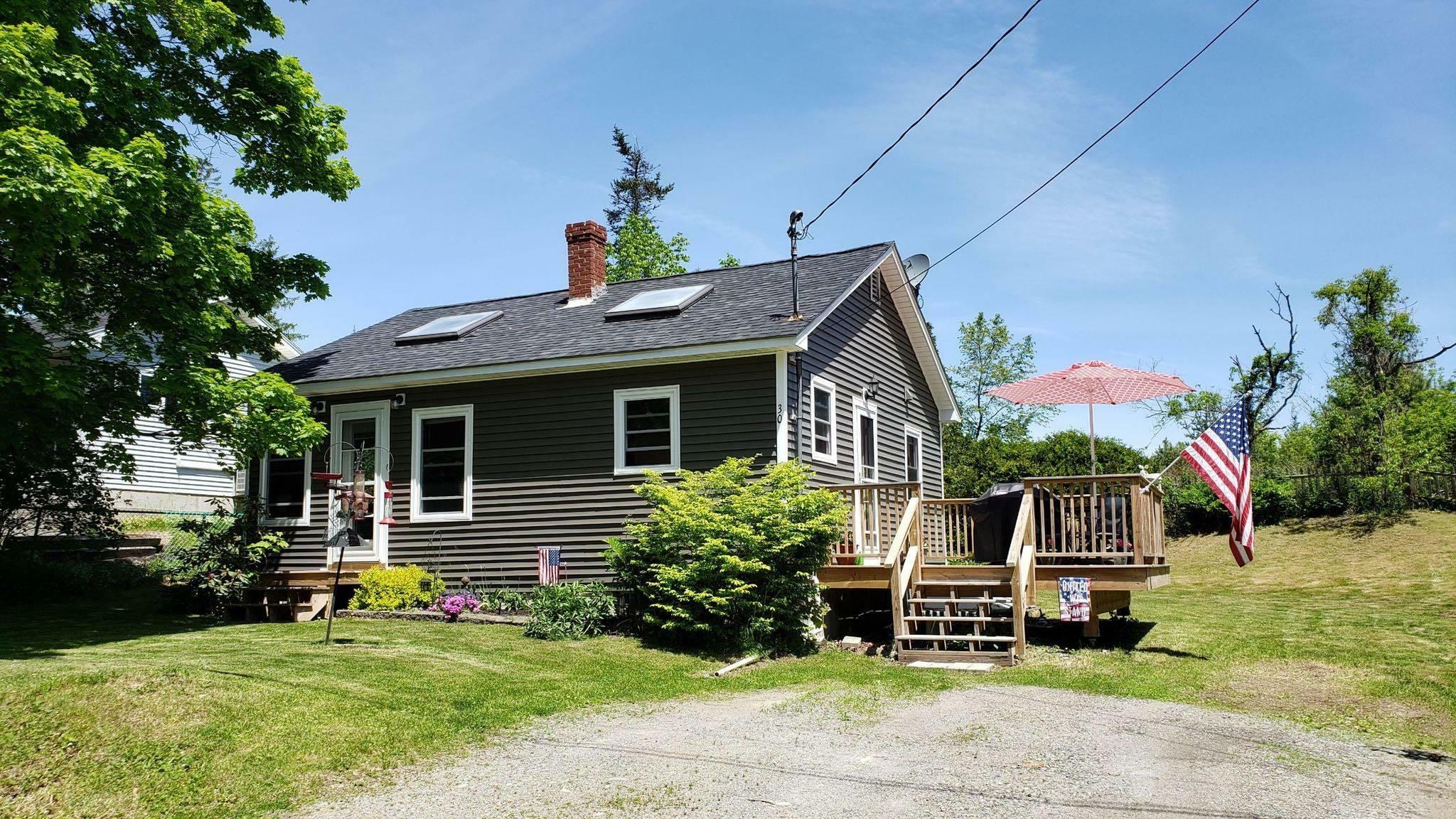 Property Photo: 30 Washington Street ME 04496