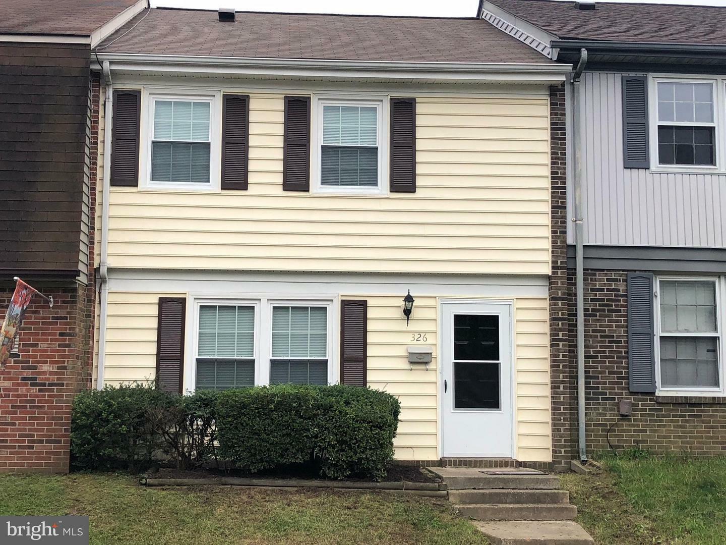 Property Photo:  326 Garfield Court  VA 22408 