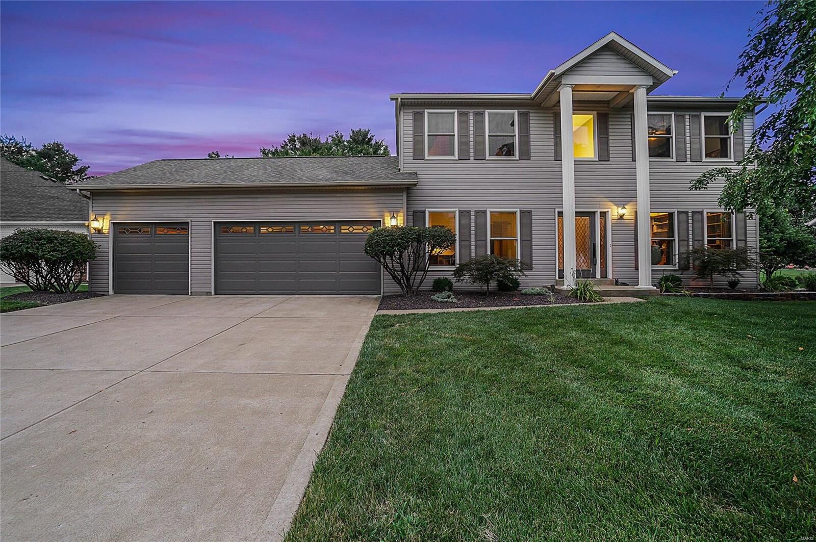 Property Photo:  26 Suffolk Drive  MO 63301
