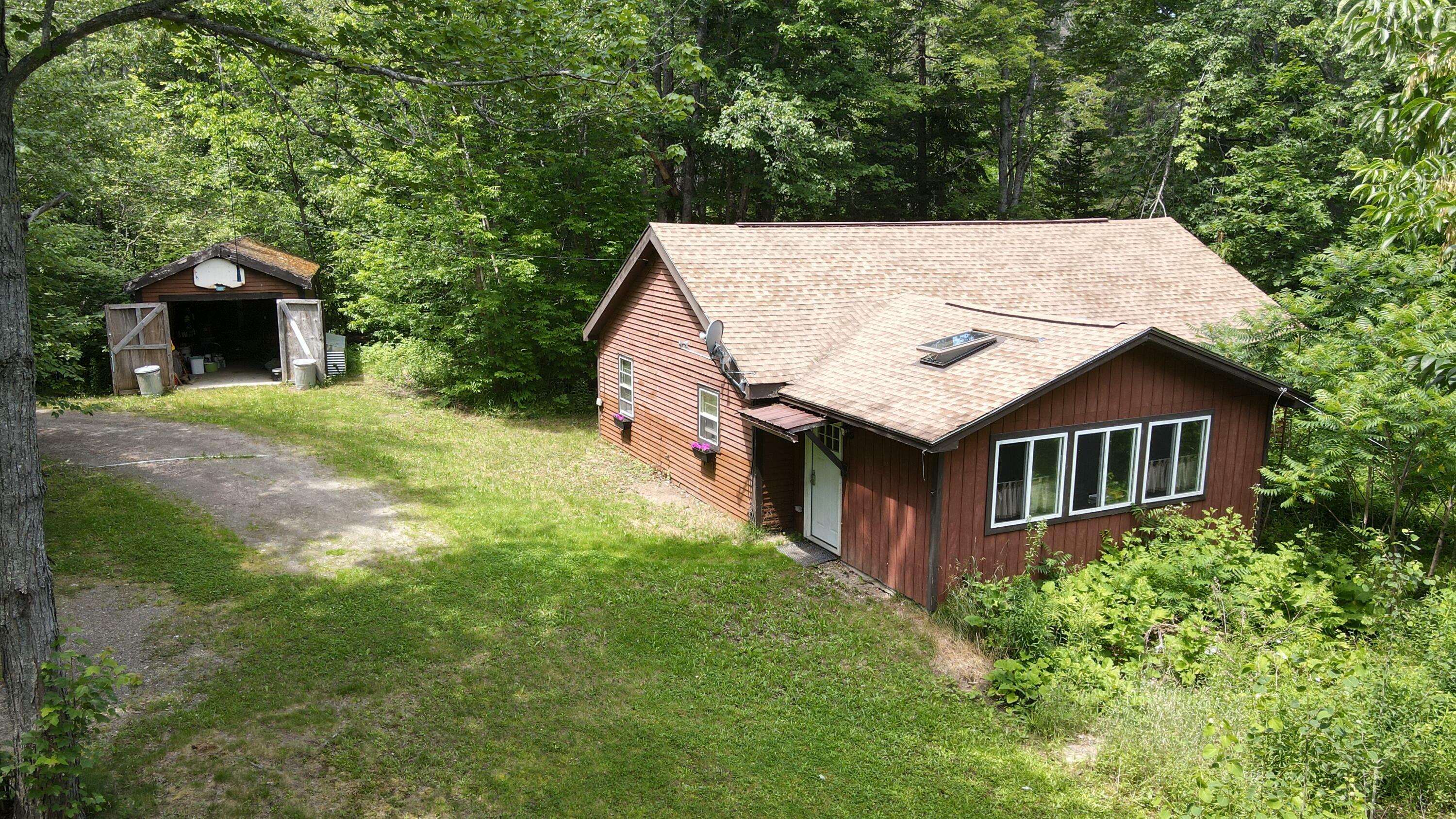 Property Photo:  31 Hudson Hill Road  ME 04449 