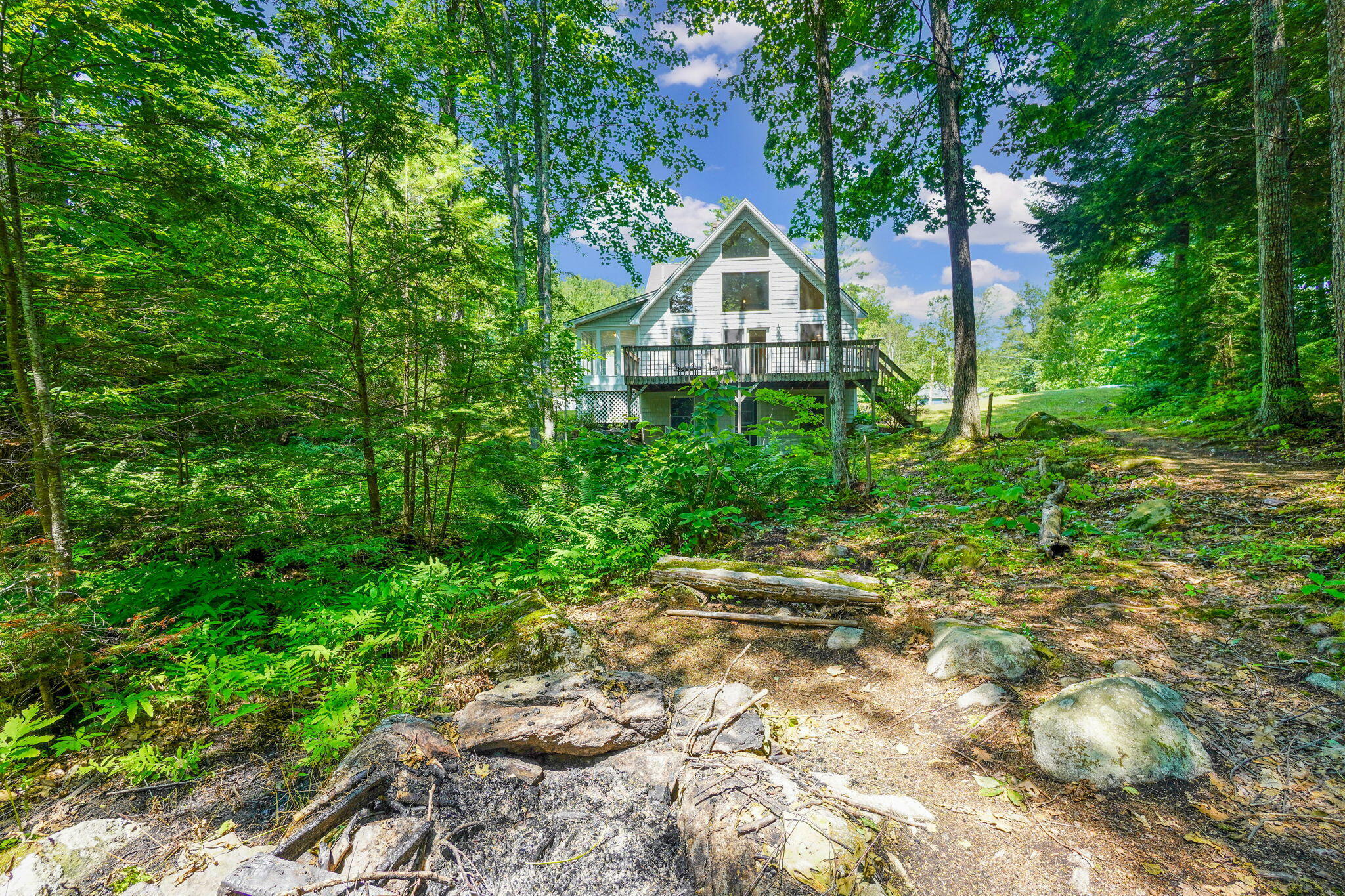 Property Photo: 878 Allen Pond Road ME 04236