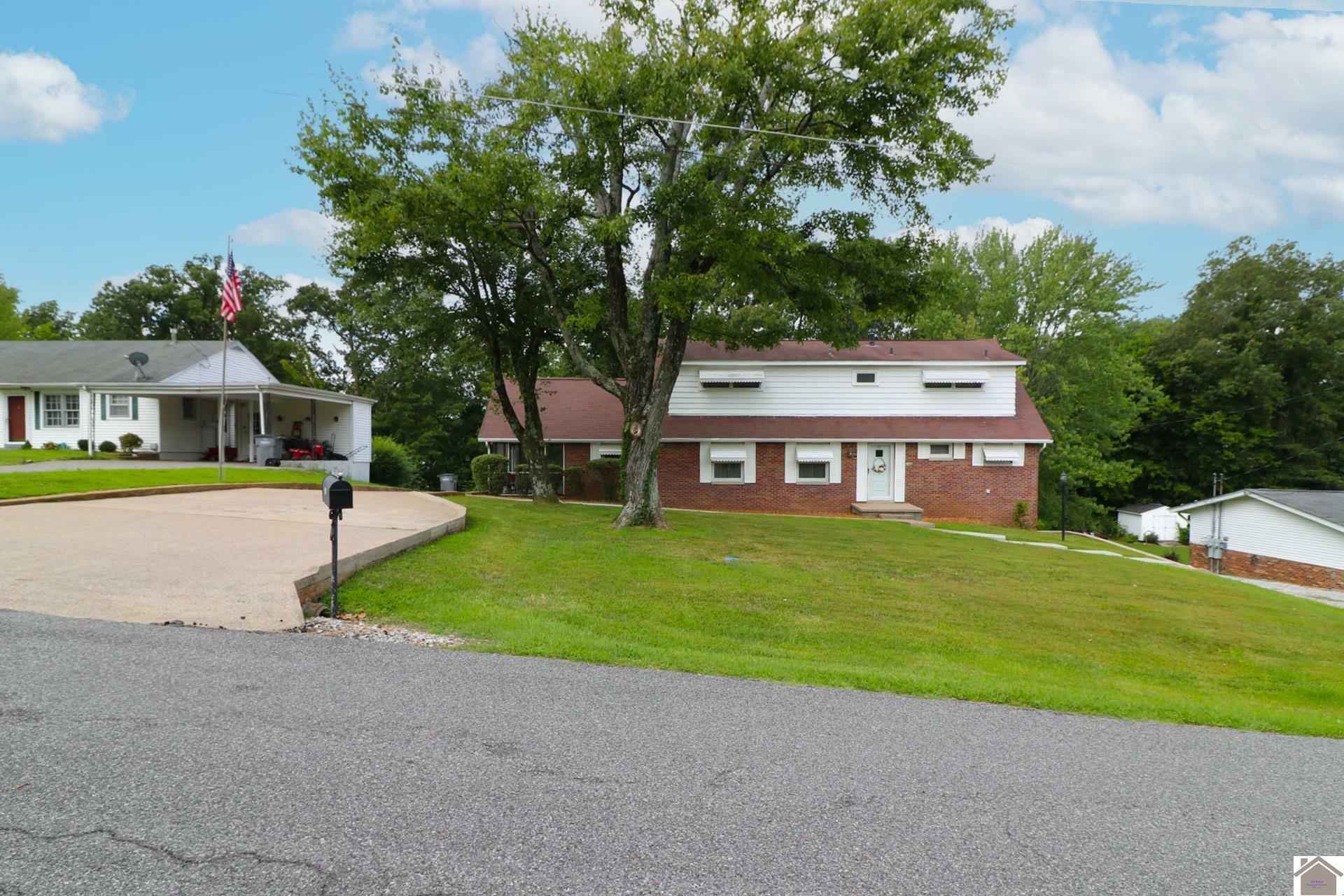 Property Photo:  343 Pepper Lane  KY 42001 