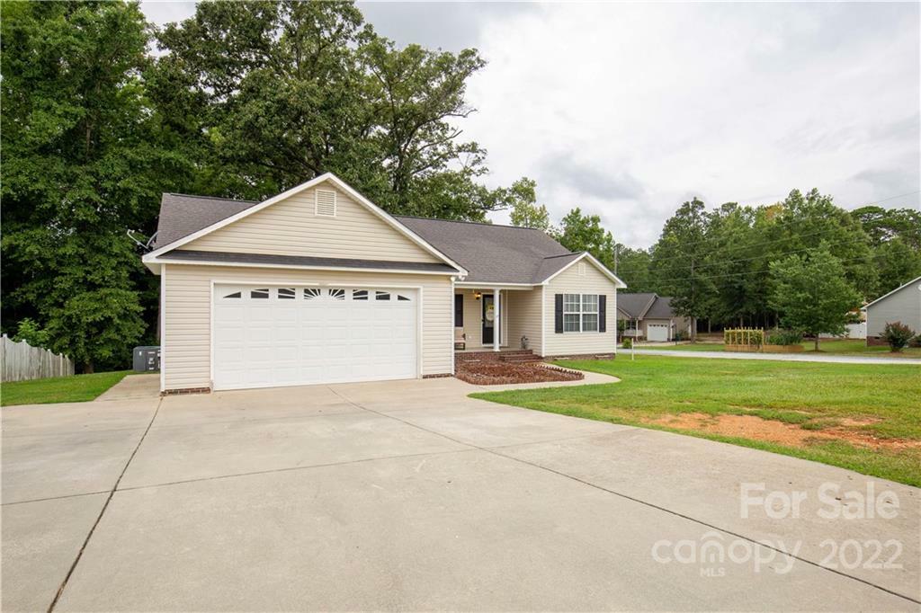 Property Photo:  3258 Silver Fox Circle  SC 29720 