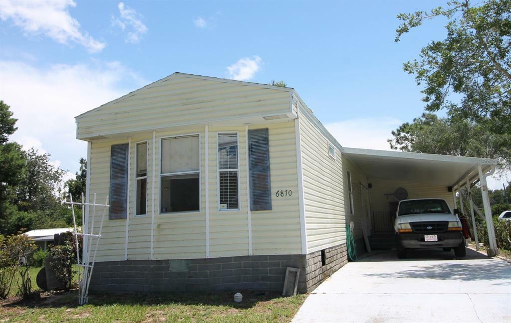 Property Photo:  6870 NE 2nd Loop  FL 34470 