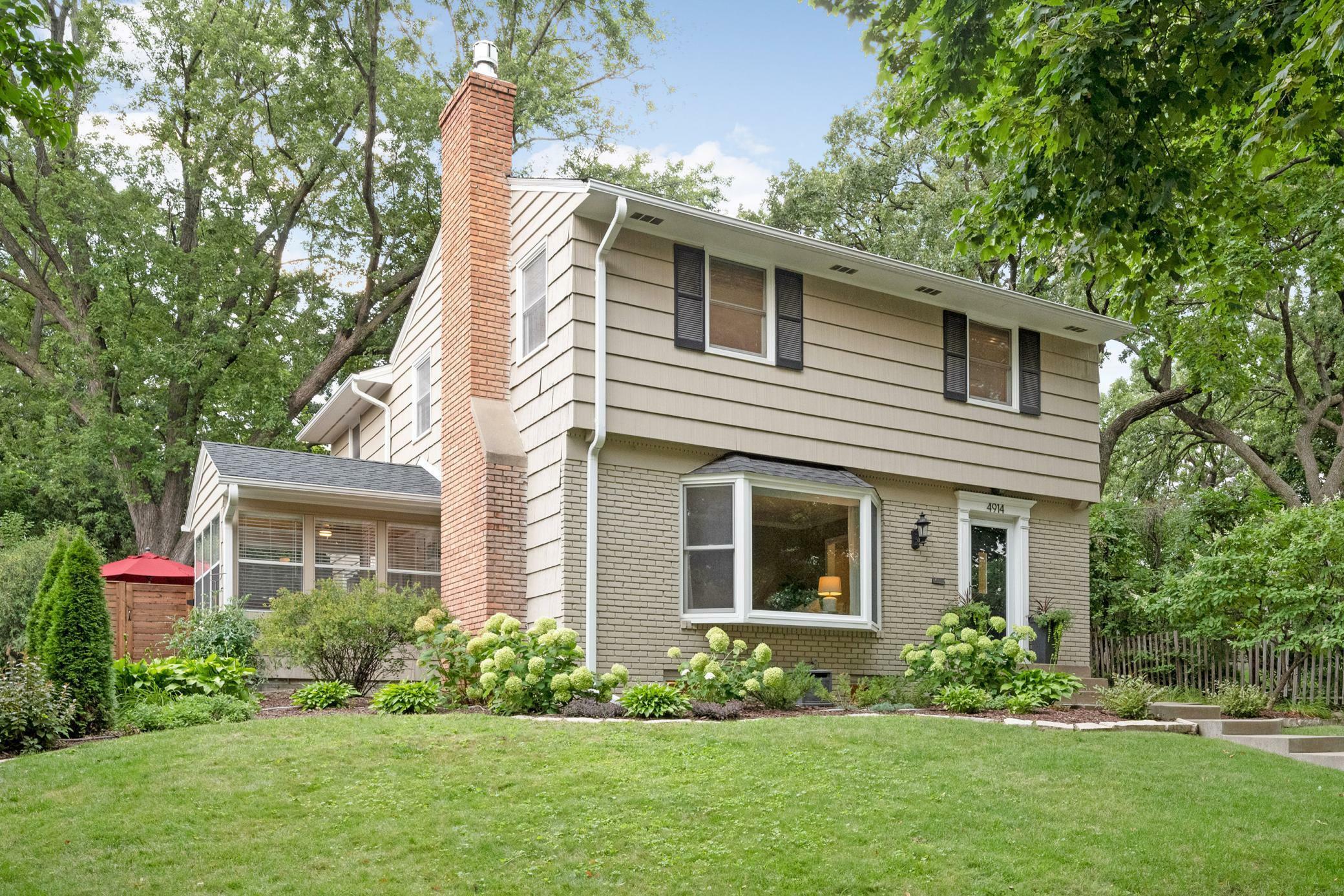 Property Photo: 4914 Sheridan Avenue S MN 55410