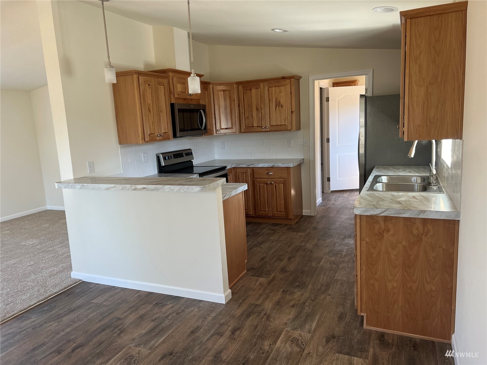 Property Photo: 3371 SE Bielmeier Road 27 WA 98367