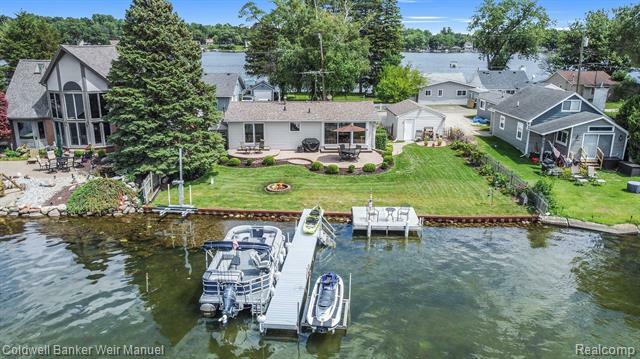 Property Photo: 4235 Flynn MI 48356