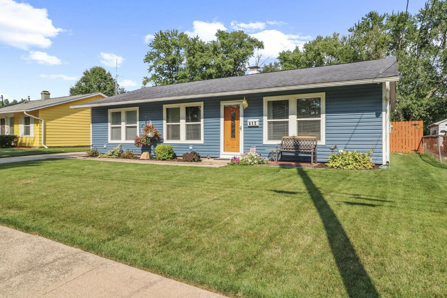 Property Photo: 612 Parkside Avenue IN 46383