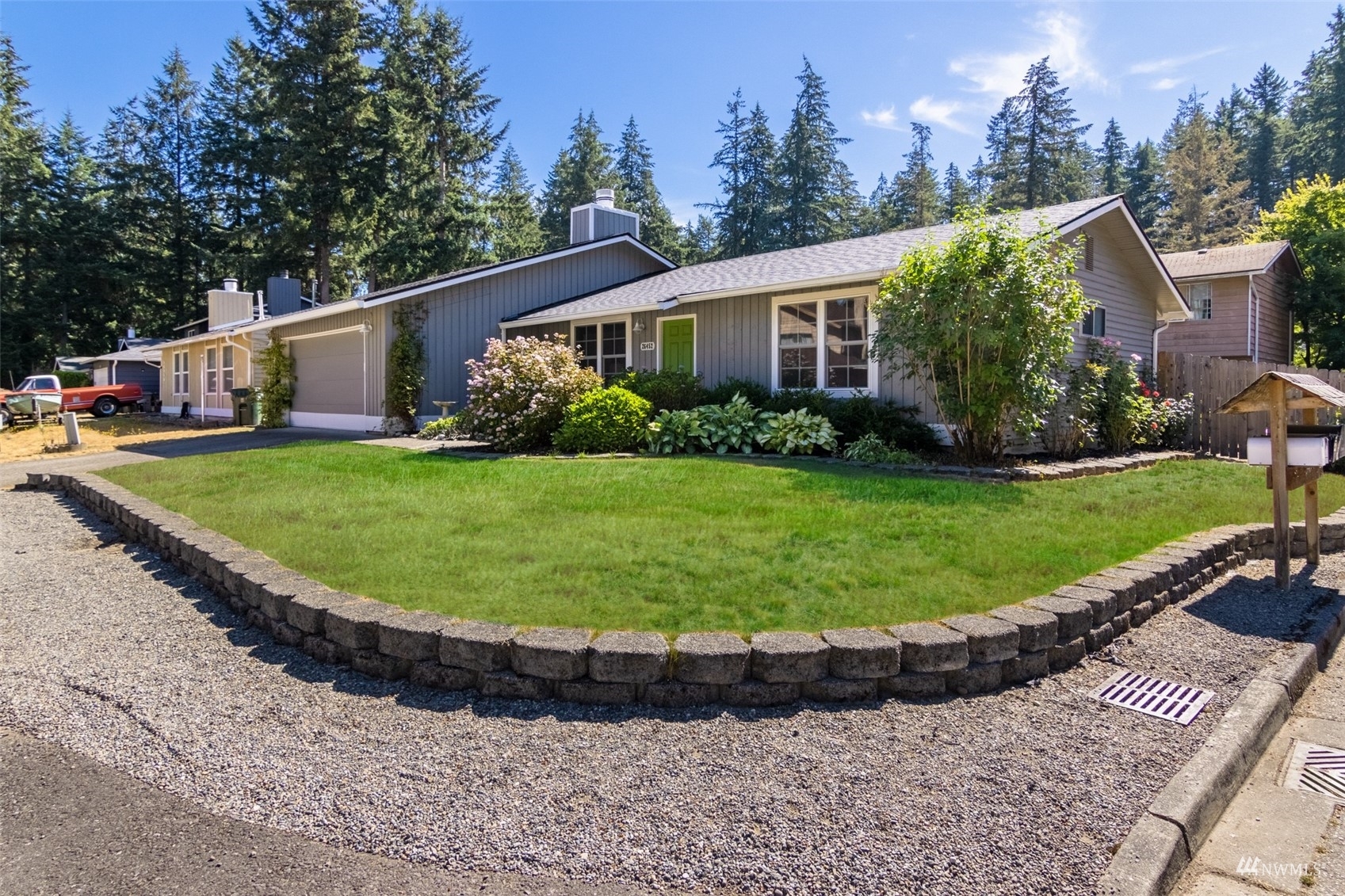 Property Photo: 26452 189th Avenue SE WA 98042