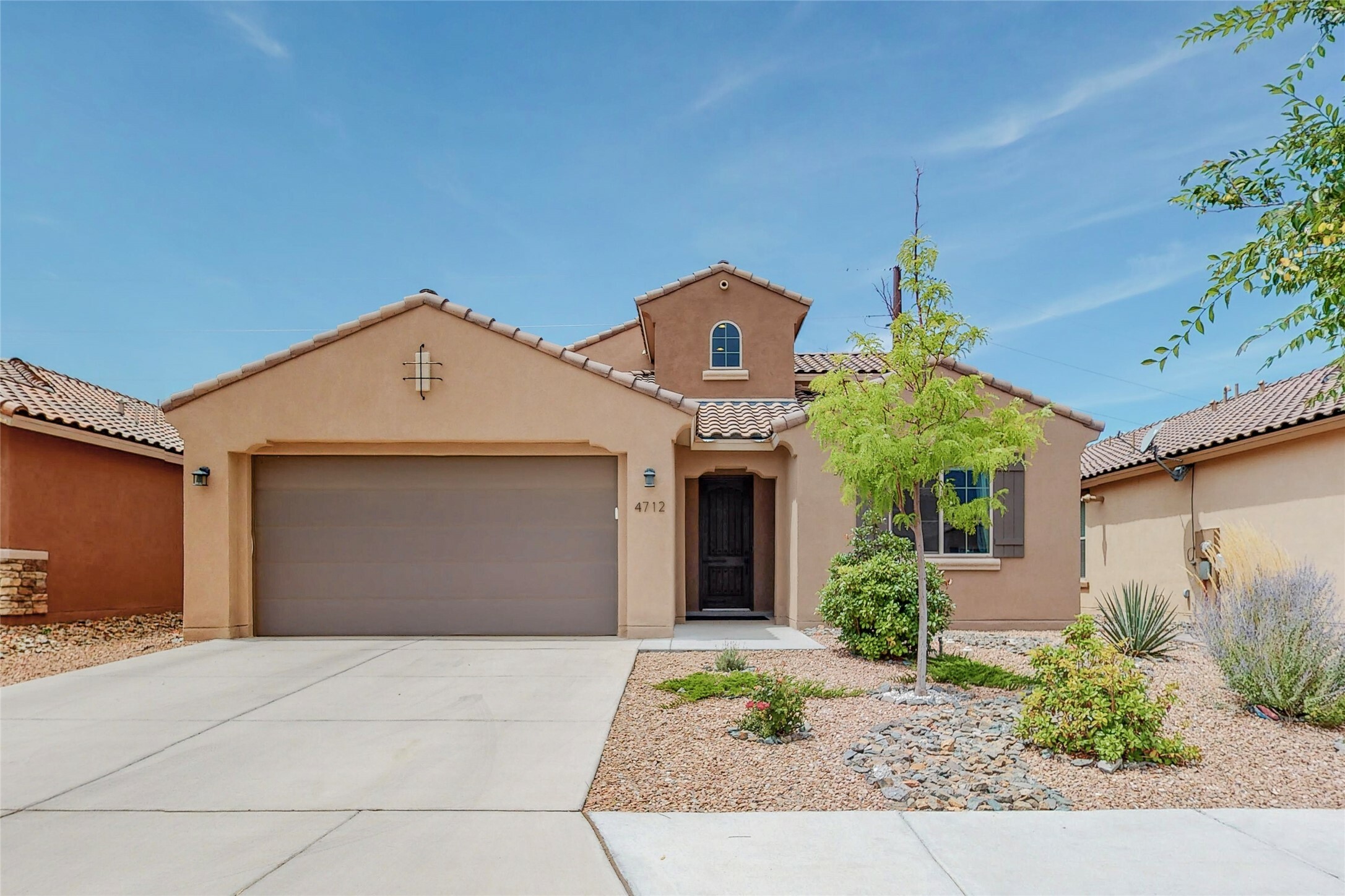 Property Photo:  4712 Viento Del Norte  NM 87507 