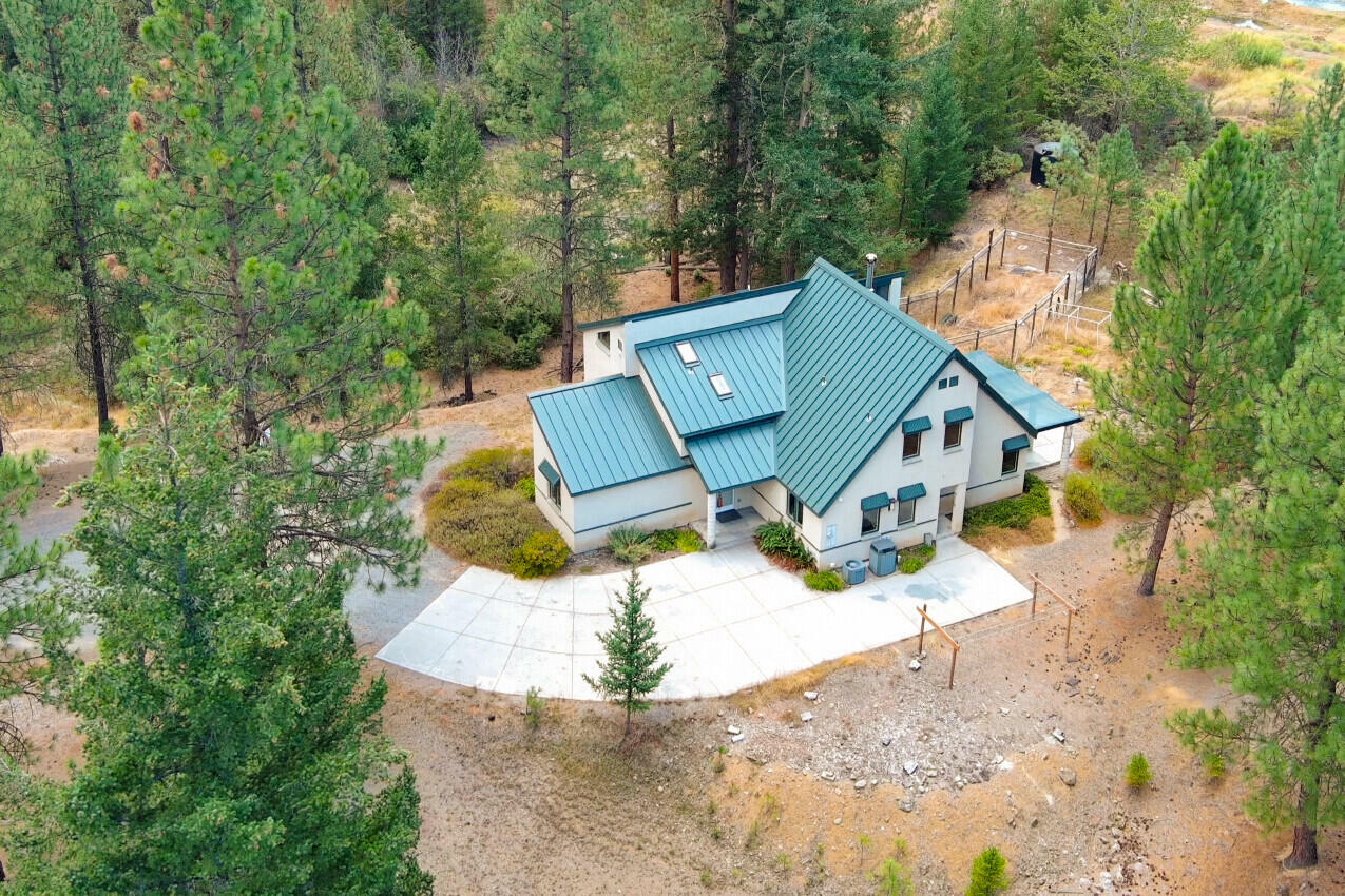 Property Photo:  7735 Griffin Lane  OR 97530 