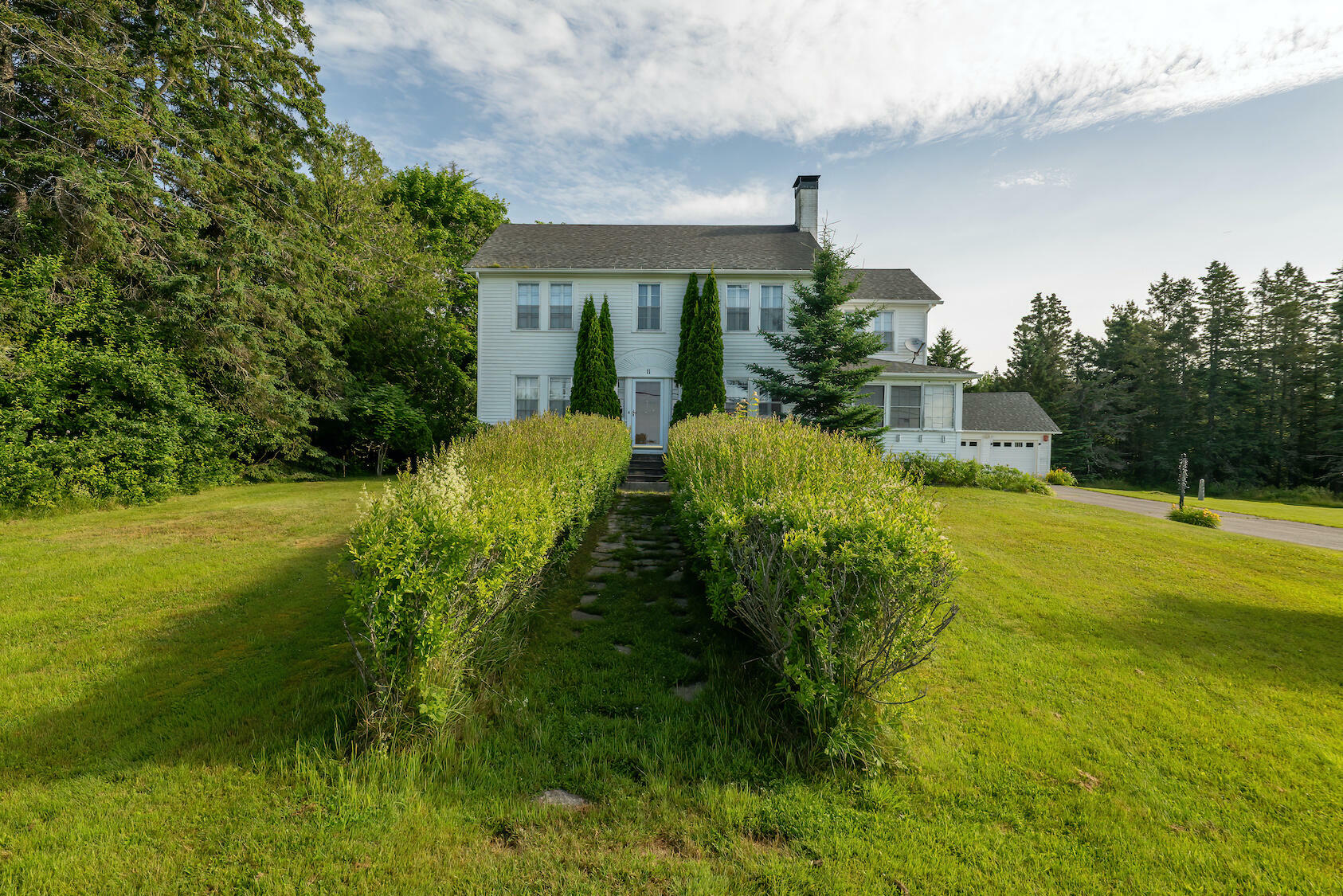 Property Photo:  11 Taunton Drive  ME 04664 