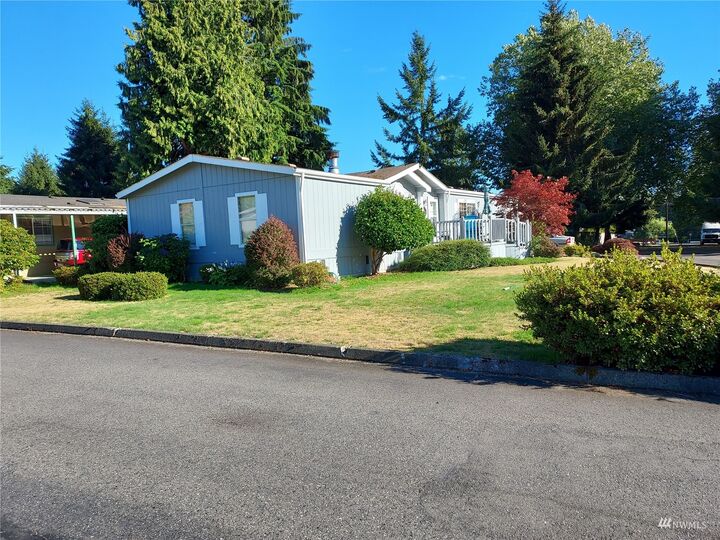 Property Photo: 8430 15th Place SE 38 WA 98258