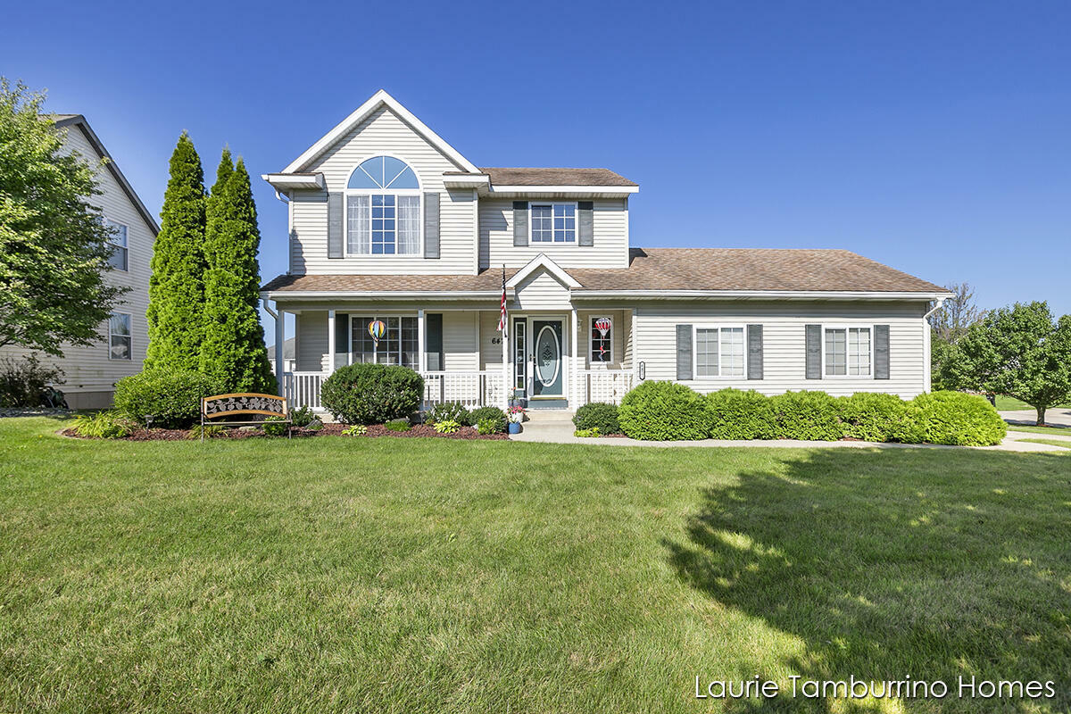 Property Photo:  6477 Nearpoint Drive SE  MI 49316 