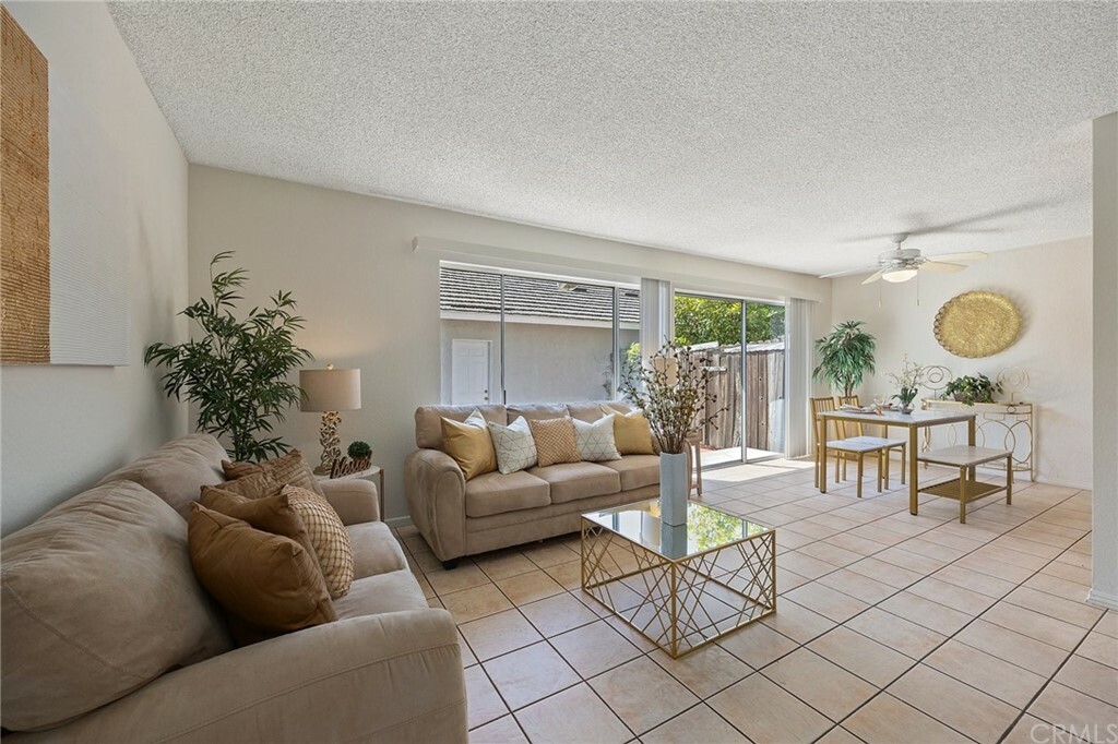 Property Photo:  2302 Cayuga Avenue  CA 92870 