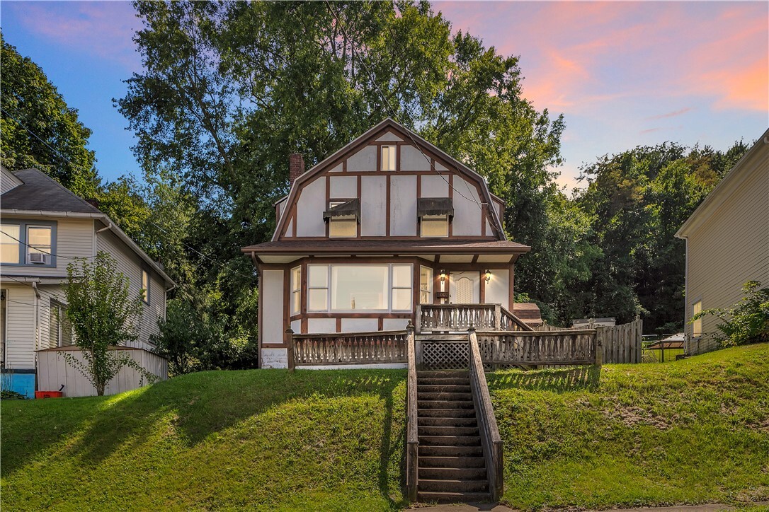 Property Photo:  1007 Clinton St.  PA 15001 