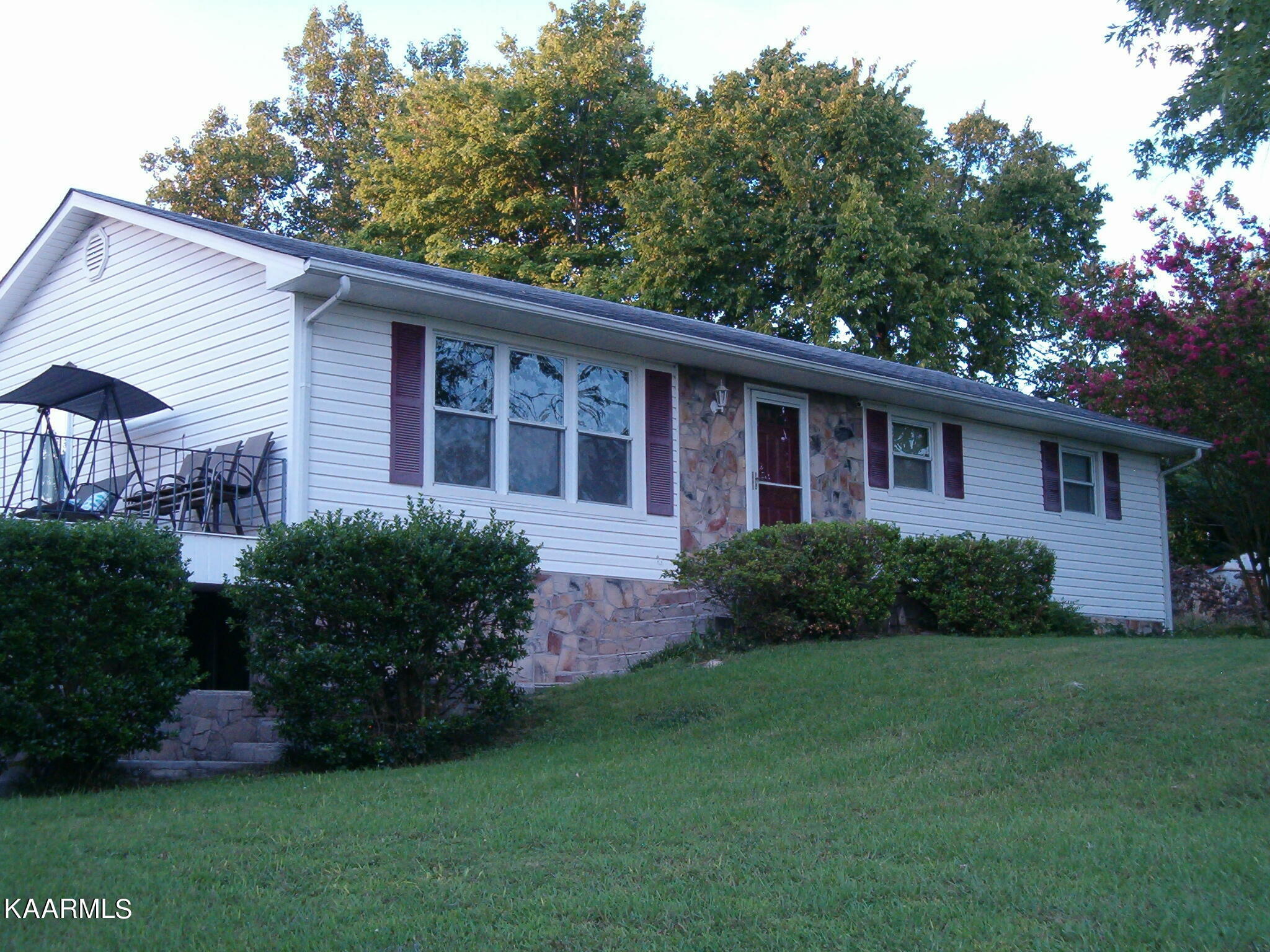 Property Photo:  602 Skyline View Lane  TN 37748 