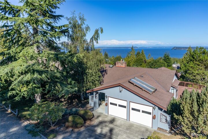 40 Pathfinder  Port Ludlow WA 98365 photo