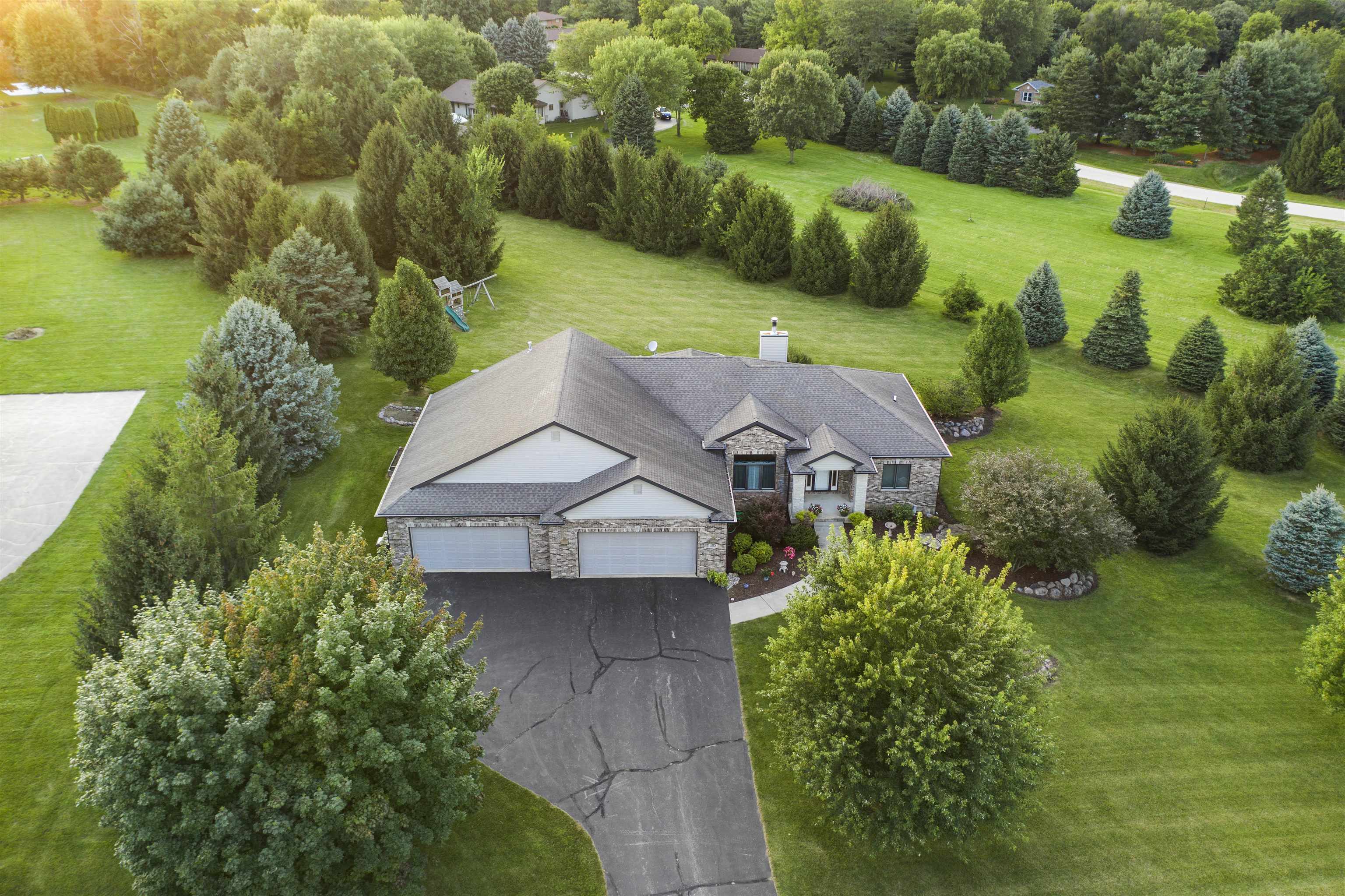 Property Photo:  5868 Forest Trail Drive  IL 61109 