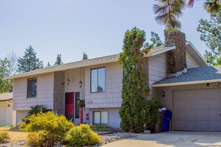1620 E 58th Ave  Spokane WA 99223 photo