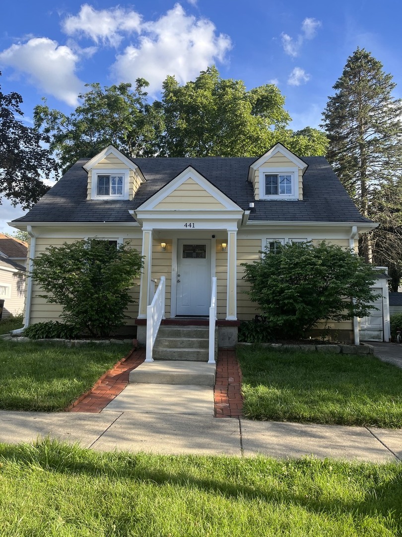 Property Photo: 441 Lincoln Avenue IL 60120