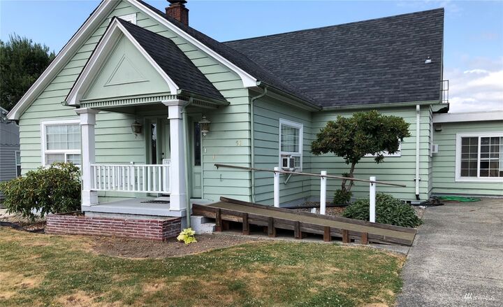 Property Photo: 52 SW 12th Street WA 98532