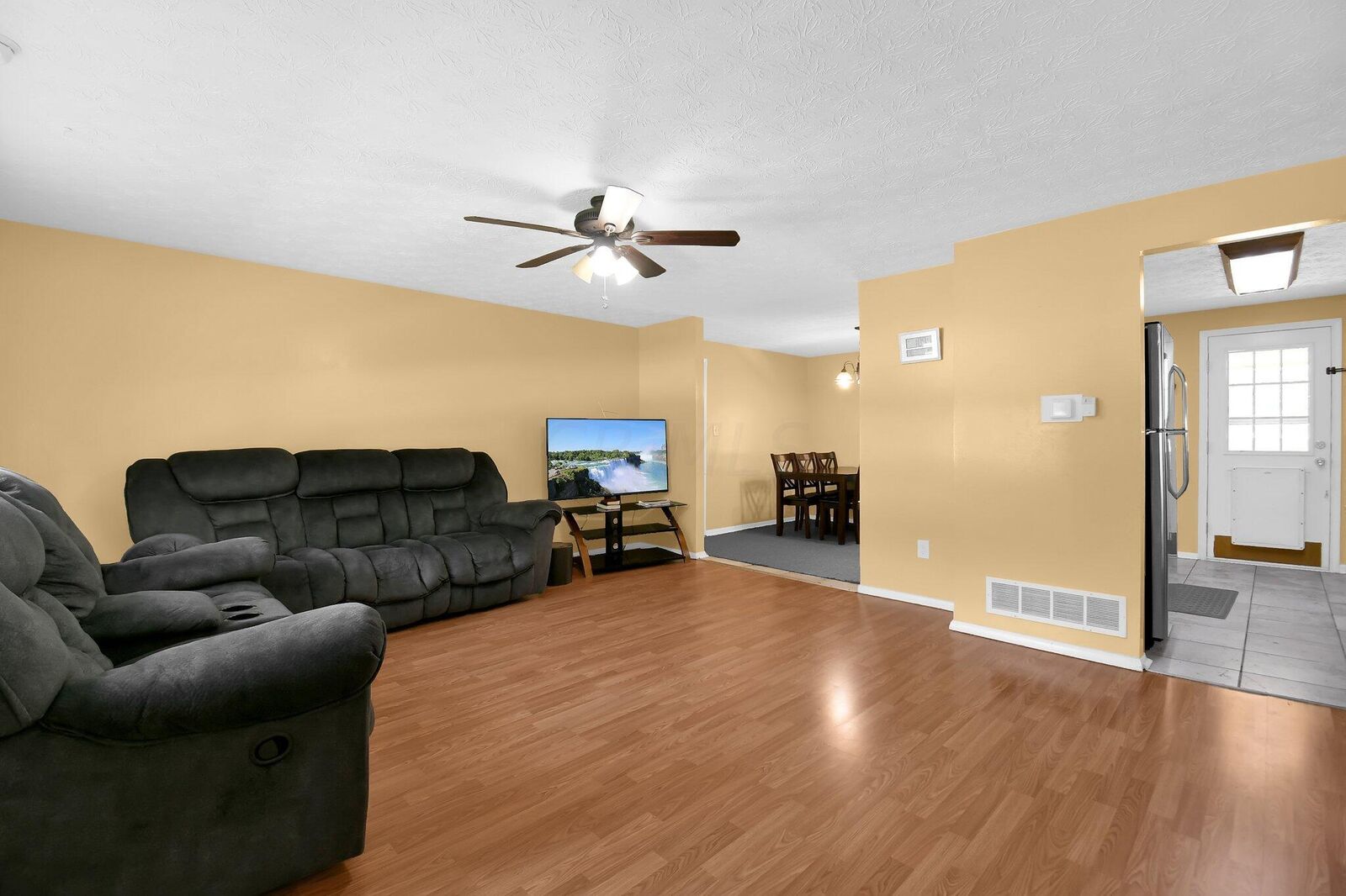 Property Photo:  8091 Kingsley Drive  OH 43068 