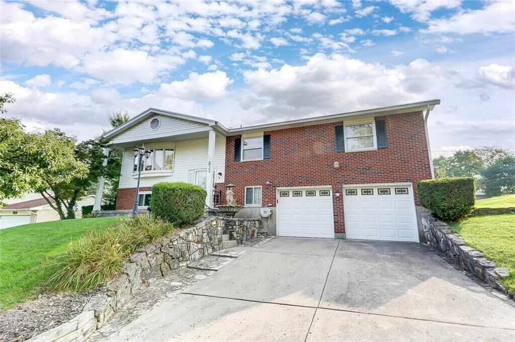Property Photo: 832 Twin Oaks Drive OH 45431