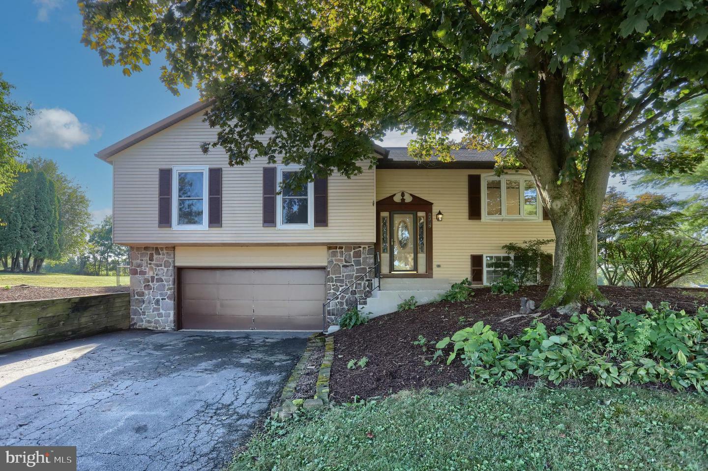 Property Photo:  2314 Fiddlers Elbow Road  PA 17036 