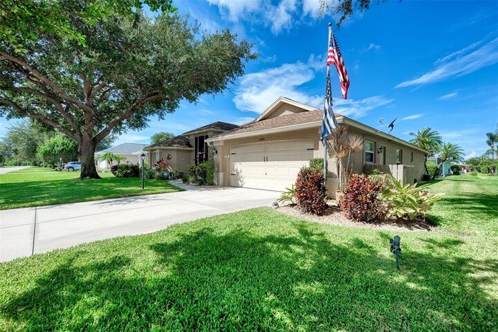 Property Photo:  5840 Cleveland Road  FL 34293 