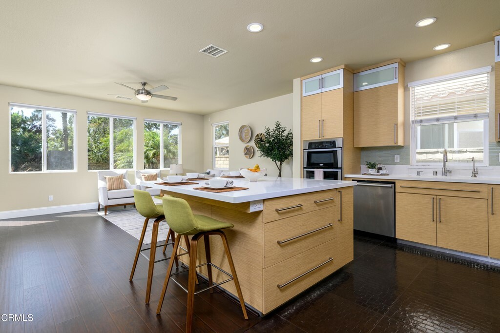 Property Photo:  3858 Hedge Lane  CA 93012 