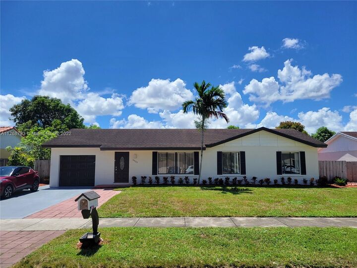 5930 NW 201st St  Hialeah FL 33015 photo