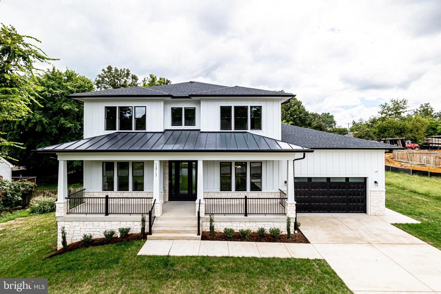 Photo de la propriété:  13717 Leland Road  VA 20120 