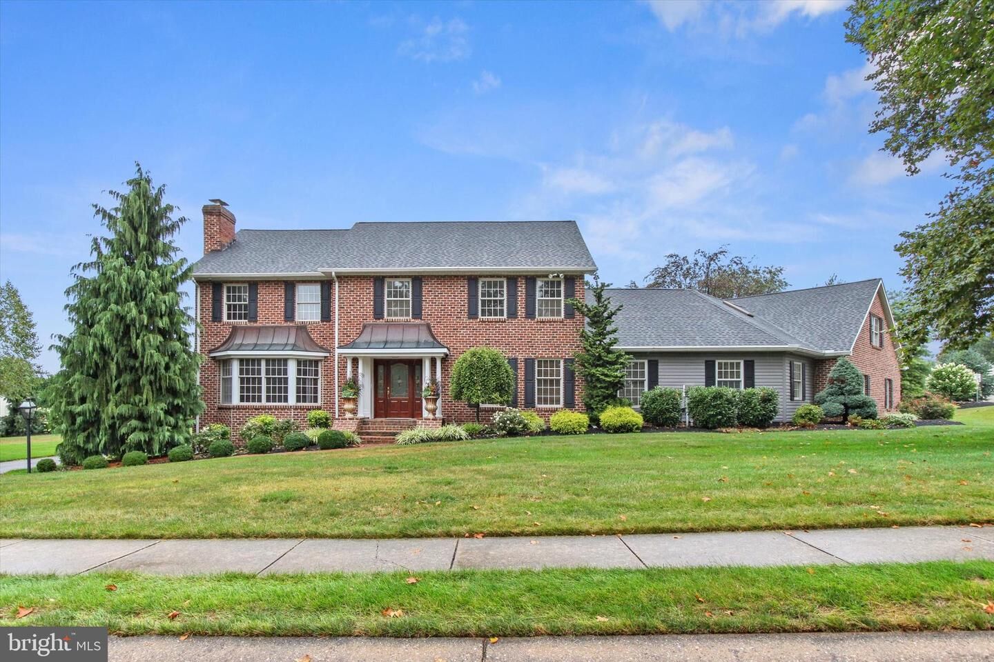 Property Photo: 2015 Parkton Lane PA 17408