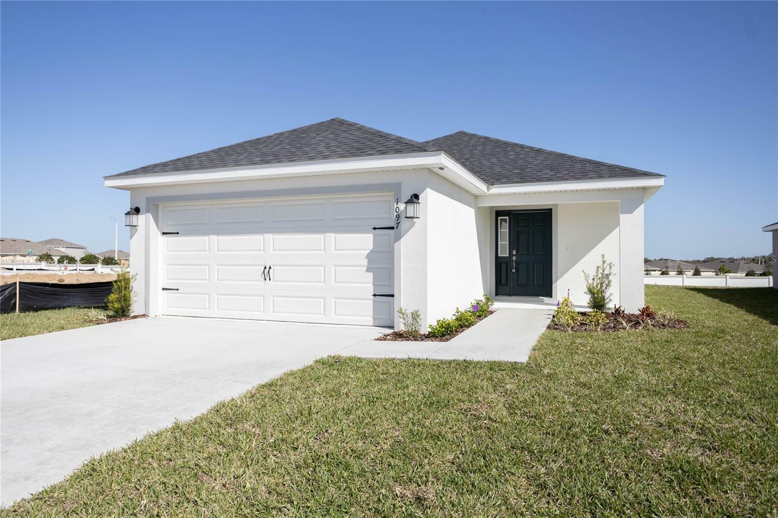 Property Photo:  1097 Silas Street  FL 33844 