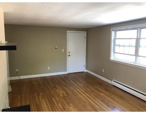 Property Photo: 37 Beulah St 3 MA 01701