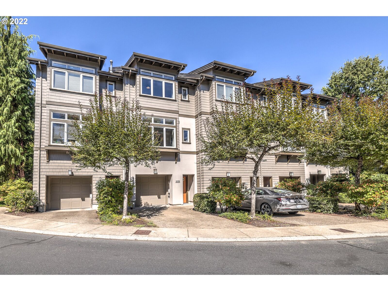 Property Photo:  2138 NW Cedar View Ln  OR 97229 