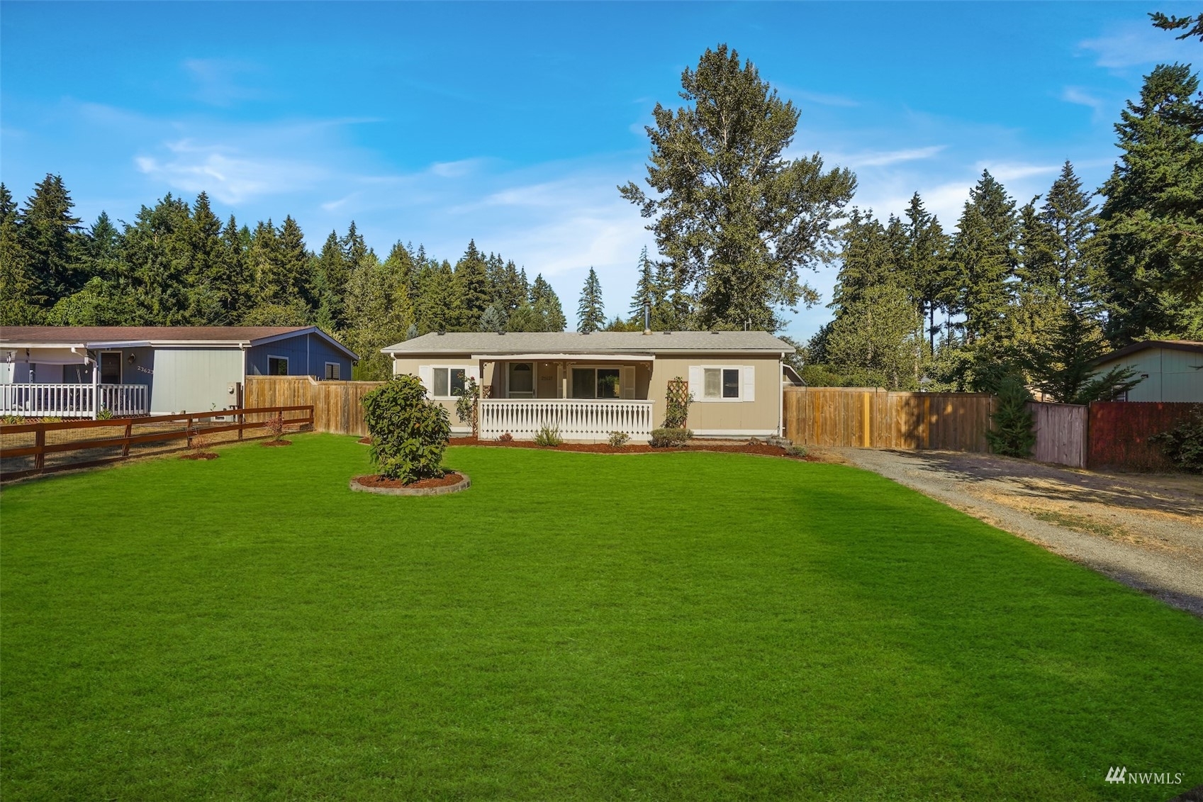 Property Photo:  23625 116th Street E  WA 98321 