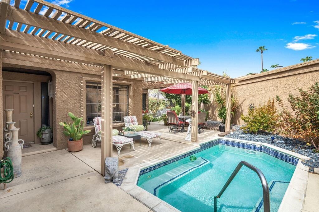 Property Photo: 44651 Monaco Circle CA 92260