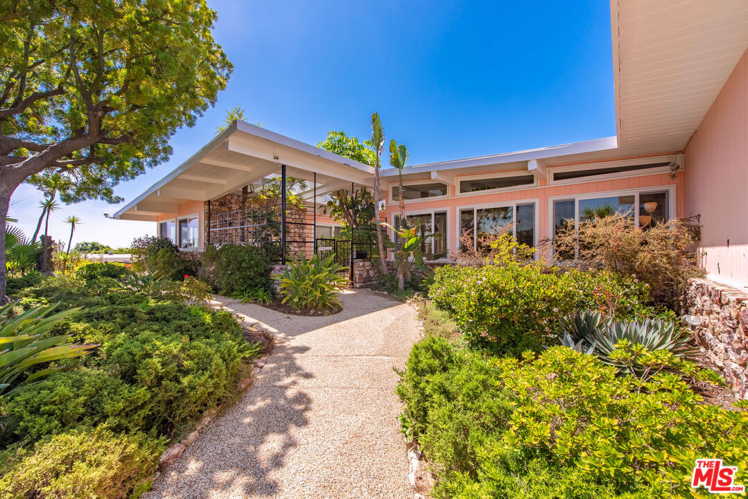 Property Photo:  1053   Lachman Ln  CA 90272 