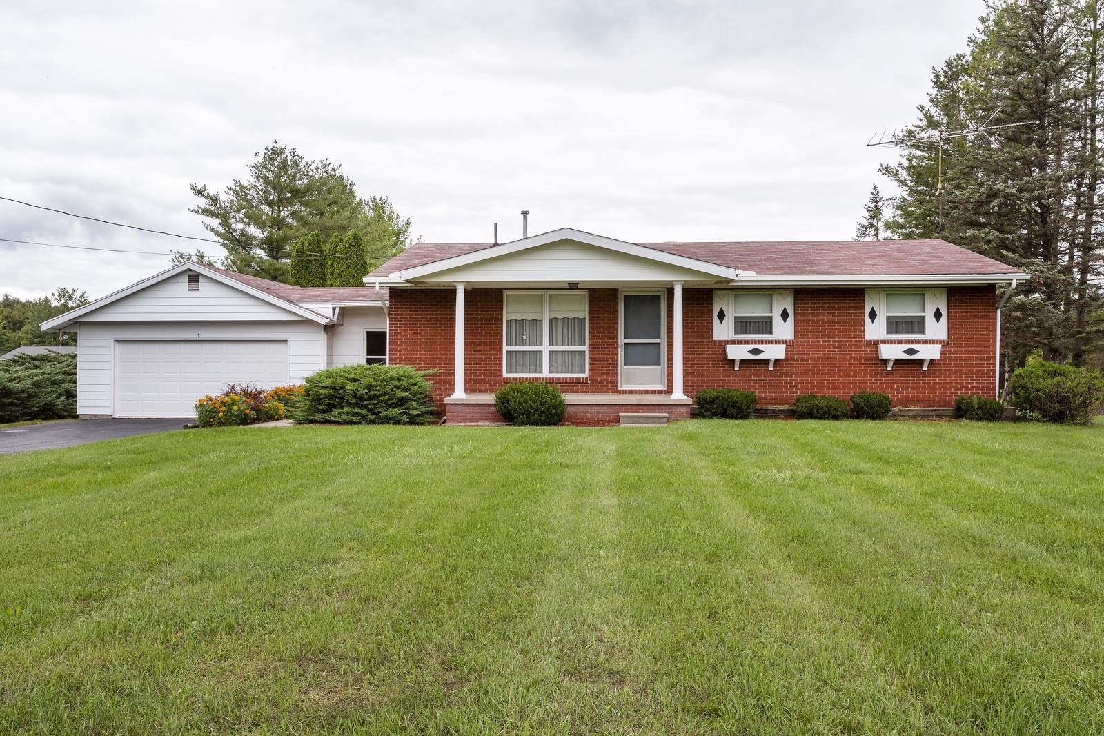 Property Photo:  1620 W Olson  MI 48657 