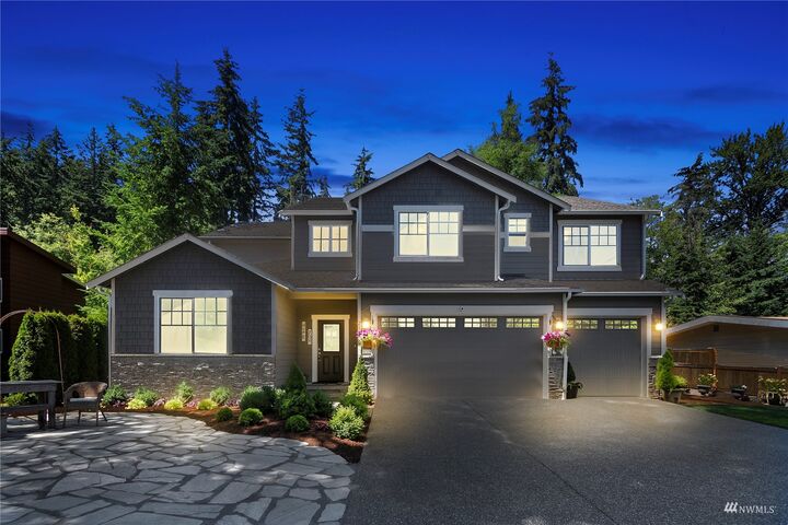 Property Photo:  21816 Vine Road  WA 98036 