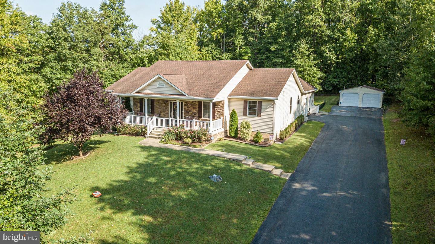 Property Photo: 5502 E Joppa Road MD 21128