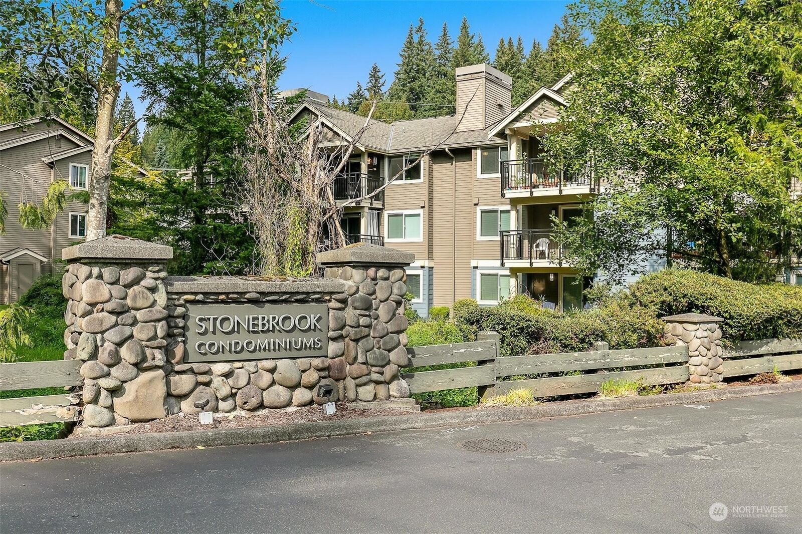 Property Photo:  19404 Bothell Way NE B303  WA 98011 