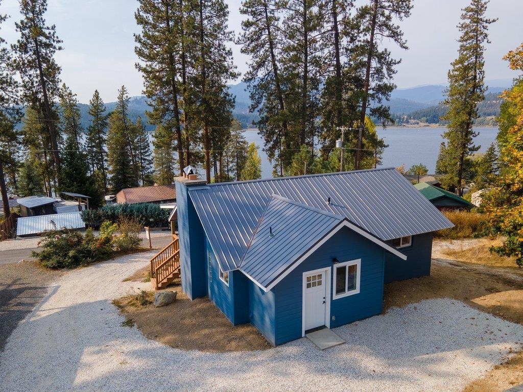 Property Photo:  33275 SE Kaylin Rd  WA 99181 