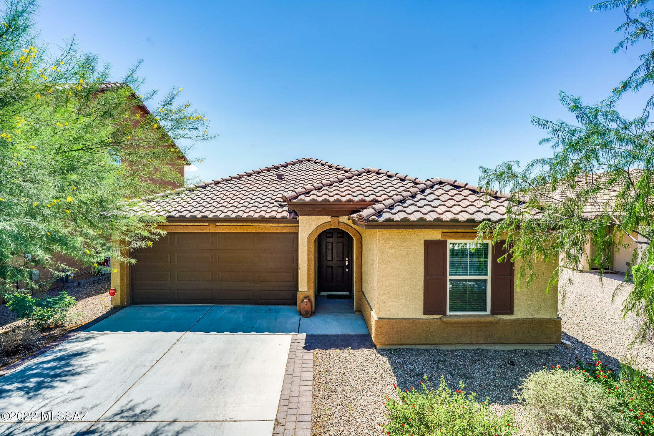 Property Photo:  11597 W Oilseed Drive  AZ 85653 