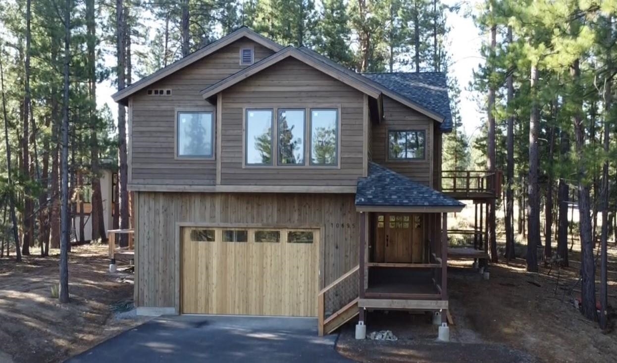 Property Photo: 10695 Winchester Court CA 96161-0000