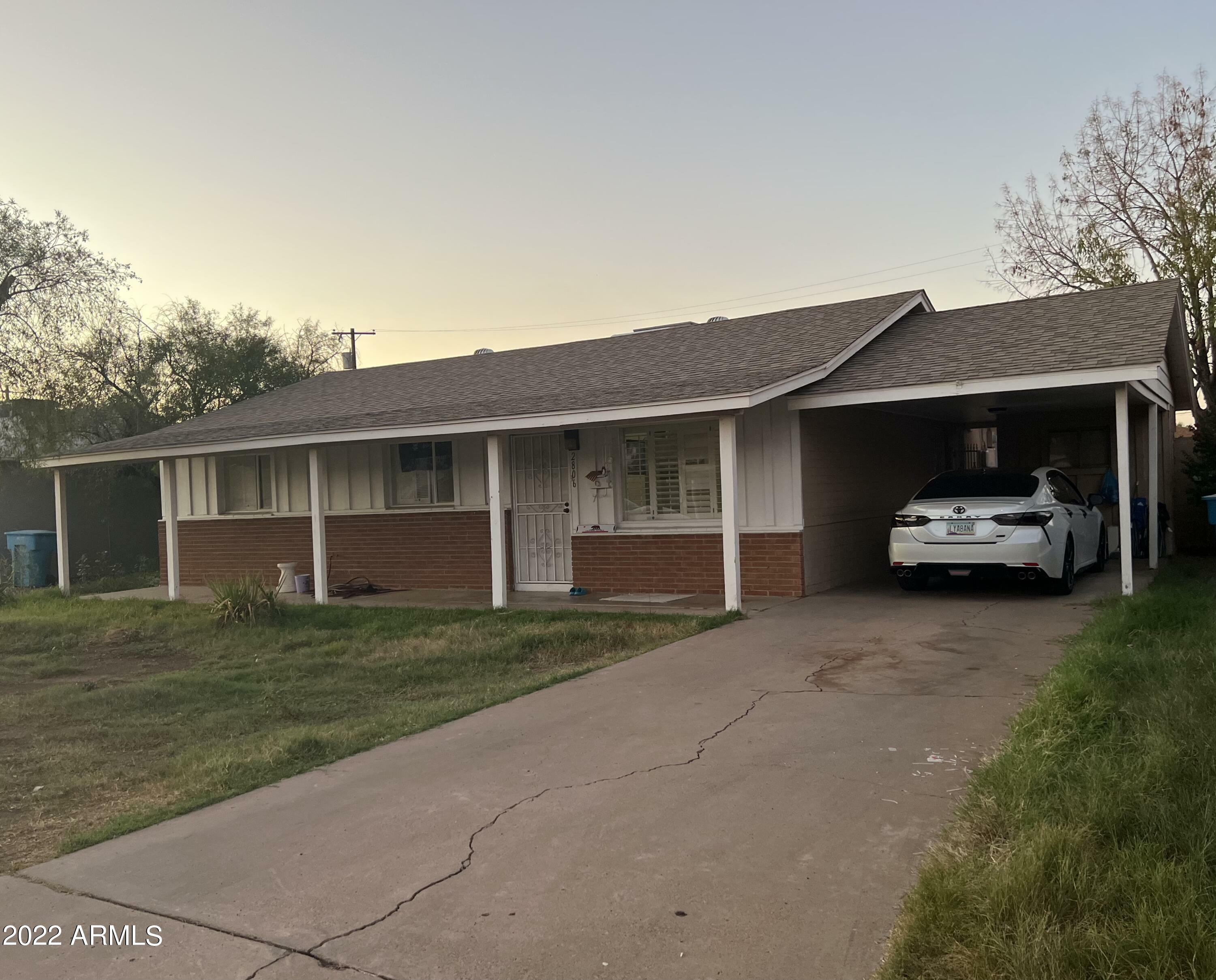 Property Photo:  2806 W Marshall Avenue  AZ 85017 